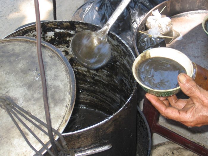 Top street food under 20 cent in Hoi An